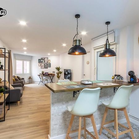 Apt In The Old Town With Cool Terrace!! Private Parking 빌바오 외부 사진