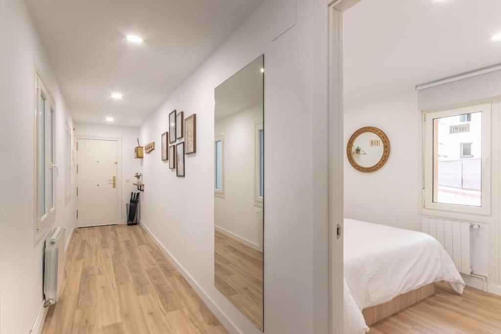Apt In The Old Town With Cool Terrace!! Private Parking 빌바오 외부 사진