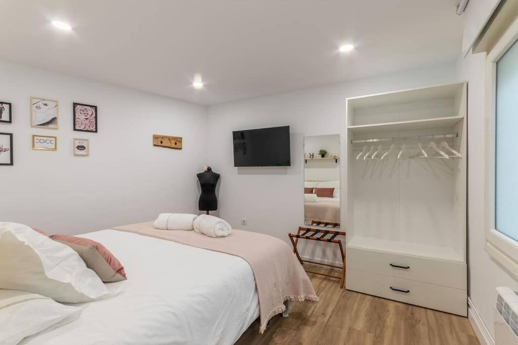 Apt In The Old Town With Cool Terrace!! Private Parking 빌바오 외부 사진